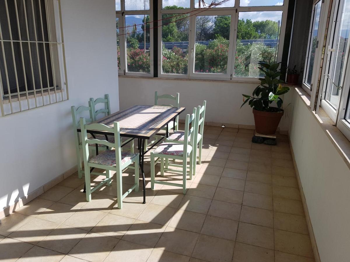 Stylish Apt Terina - Le Lincelle, Lamezia - Bright, Spacious, Elegant And With Terrace SantʼEufemia Lamezia Exterior foto