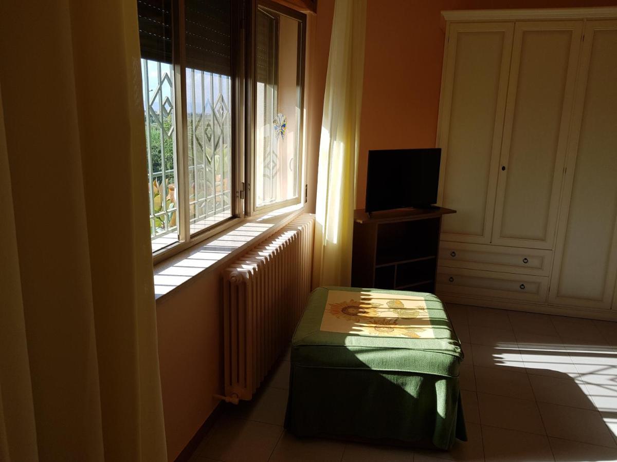 Stylish Apt Terina - Le Lincelle, Lamezia - Bright, Spacious, Elegant And With Terrace SantʼEufemia Lamezia Exterior foto